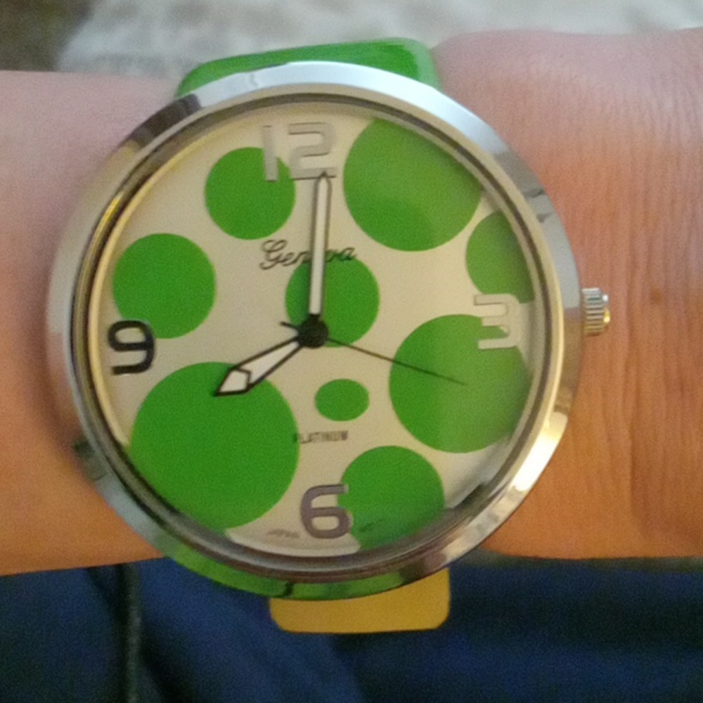Geneva Bold Statement Watch - Picture 9 of 12